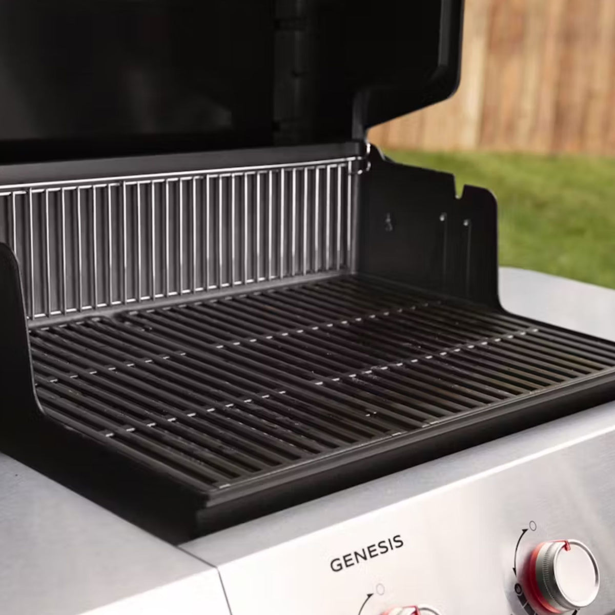 Churrasquera a Gas Genesis E-315