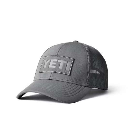 Trucker Hat / Gorra de perfil bajo