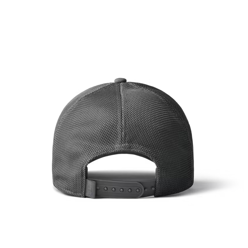 Trucker Hat / Gorra de perfil bajo